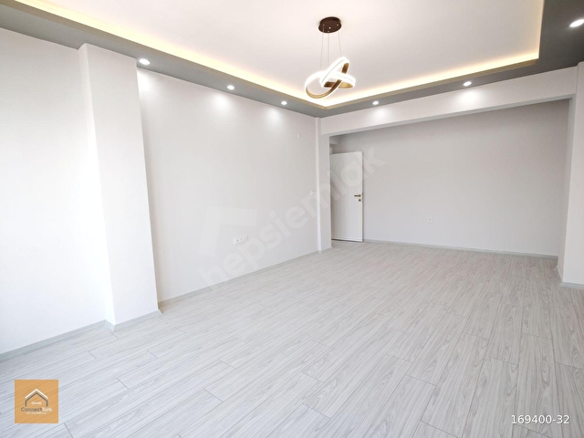 Barbaros Mahallesi Plaj Caddesinde 5+1 Satılık Dubleks Daire - Görsel 6