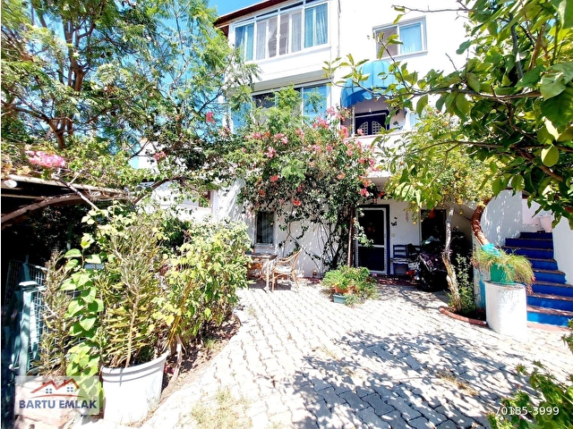 Bodrum Turgutreiste 5+2 deniz manzaralı satılık triplex - Görsel 3