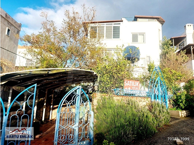 Bodrum Turgutreiste 5+2 deniz manzaralı satılık triplex - Görsel 11