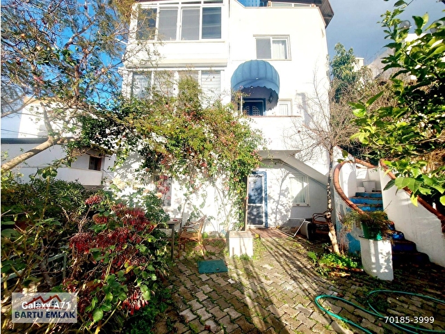 Bodrum Turgutreiste 5+2 deniz manzaralı satılık triplex - Görsel 10