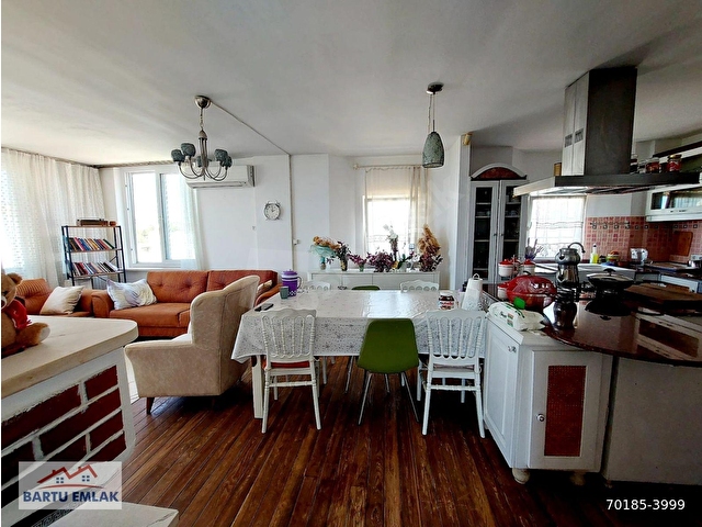 Bodrum Turgutreiste 5+2 deniz manzaralı satılık triplex - Görsel 8