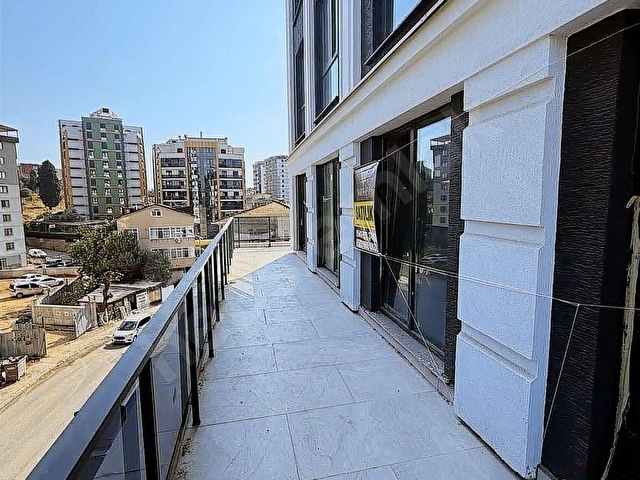 AYDINLI NIN PRESTİJLİ SİTESİNDE 3,5+1 EKSTRA TERAS KULLANIMI - Görsel 3