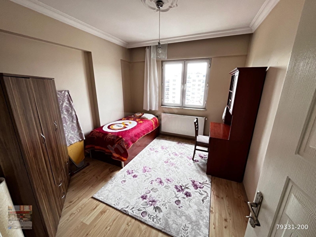CADDE ÜZERİ MÜKEMMEL 4+1 MÜKEMMEL DAİRE - Görsel 16
