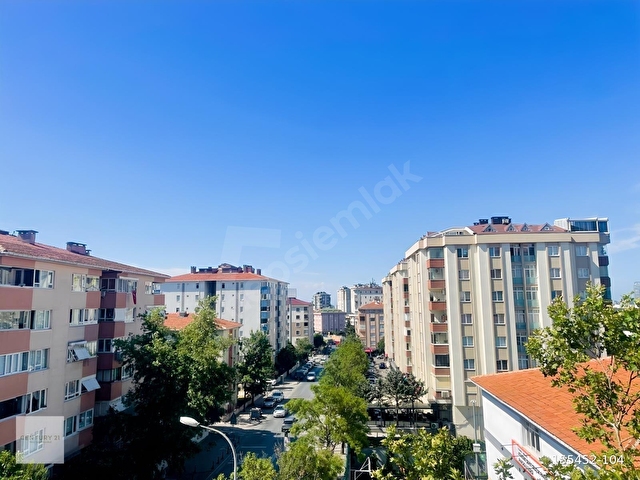 ATAKENT CADDE ÜZERİNDE METROYA ÇOK YAKIN KİRALIK 3+1 DAİRE - Görsel 26