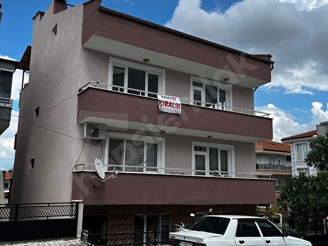 TOYGAR MAHALLESİ MERKEZİ KONUMDA KİRALIK 2+1 DAİRE - Görsel 2