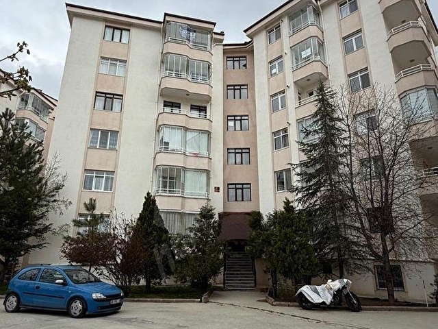 YENİMAHALLE MEMLİKTE SİTE İÇİNDE SIFIR EŞYALI 3+1 SATILIK DAİRE - Görsel 28