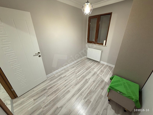 HOMEDAN TRAMVAYIN DİBİNDE 2+1 85M² ASANSÖRLÜ LÜX ARA KAT DAİRE - Görsel 9