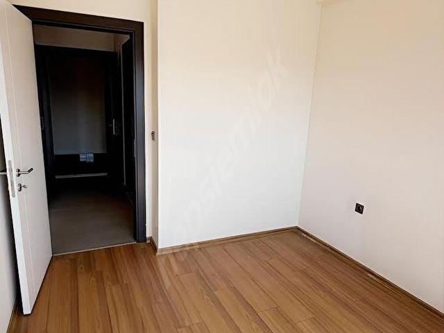 KATİP ÇELEBİ YAKINI SEÇKAR SUİTESTE 1+1 KİRALIK DAİRE - Görsel 5