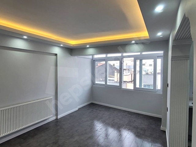 YEŞİLYURT MERKEZDE CADDE ÜSTÜ SATILIK 2+1 DAİRE - Görsel 2