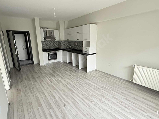 ARAKAT HAZIRLIK BİNASI ARKASINDA SEYREK GİRİŞİ GENİŞ 1+1 DAİRE - Görsel 10