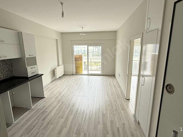 ARAKAT HAZIRLIK BİNASI ARKASINDA SEYREK GİRİŞİ GENİŞ 1+1 DAİRE - Görsel 15