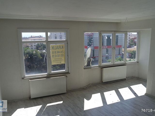 Guzelyali E 5 Uzerinde 2 1 95 M2 Kiralik Daire 3e Gayrimenkul 76718 405 Hurriyet Emlak