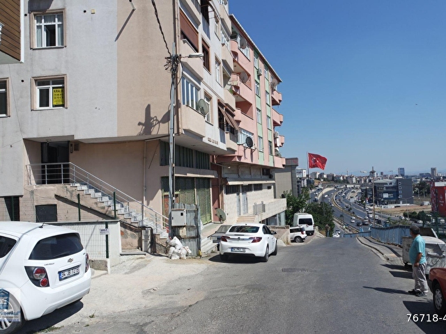Guzelyali E 5 Uzerinde 2 1 95 M2 Kiralik Daire 3e Gayrimenkul 76718 405 Hurriyet Emlak