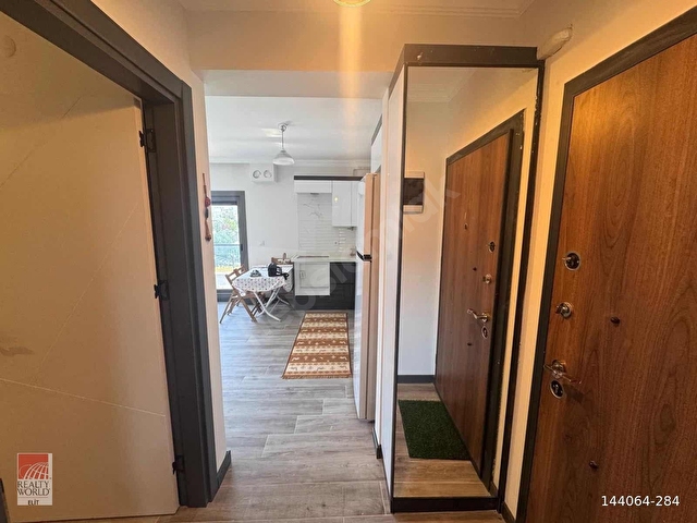 YENİFOÇADA DENİZE YAKIN MERKEZİ KONUMDA FIRSAT DAİRE - Görsel 27
