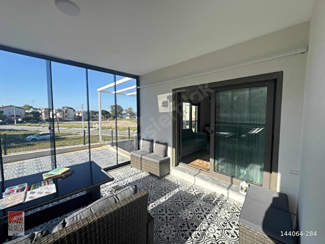 YENİFOÇADA DENİZE YAKIN MERKEZİ KONUMDA FIRSAT DAİRE - Görsel 12