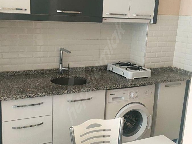 ISPARTA MERKEZ ÇÜNÜR MAHALLESİNDE 1+1 45 M2. ASANSÖRLÜ EŞYALI LÜX KİRALIK DAİRE