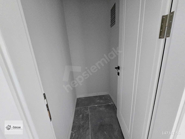 ALAÇAM CADDESİNE 2. BİNA ARA KAT DENİZ MANZARALI 3+1 DAİRE - Görsel 12