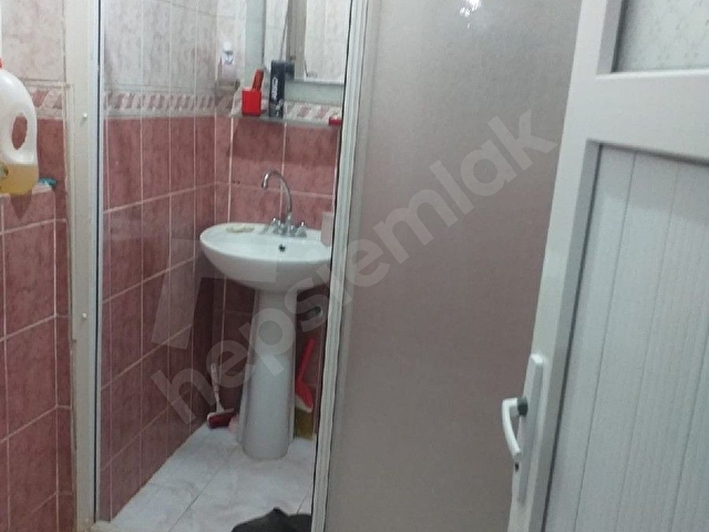 kamu lojmanları içi yapılı daire - Görsel 6