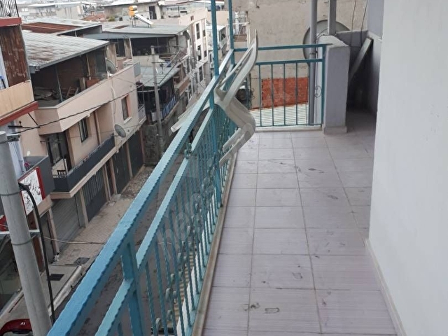 KARABAGLAR MERKEZİ YERDE ÇİTLENBEK,TE 3 KATLI KELEPİR BİNA sağlık ocağına karşisı - Görsel 22