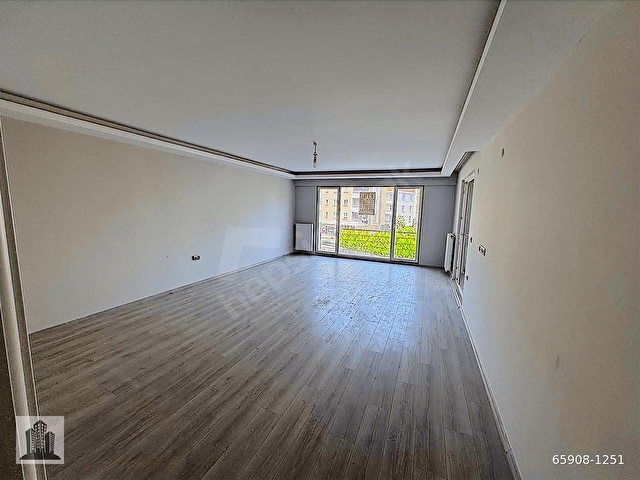 DEREBAHÇEDE EKİNCİ TOWERS SİTESİNDE KİRALIK 4+1 DAİRE