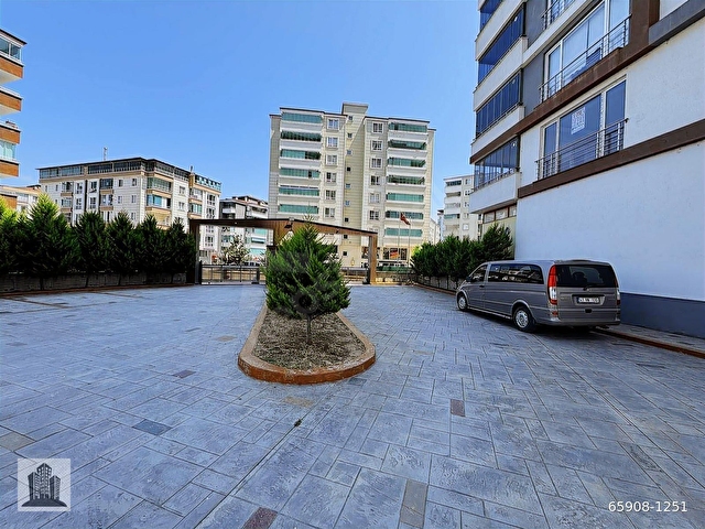 DEREBAHÇEDE EKİNCİ TOWERS SİTESİNDE KİRALIK 4+1 DAİRE - Görsel 17
