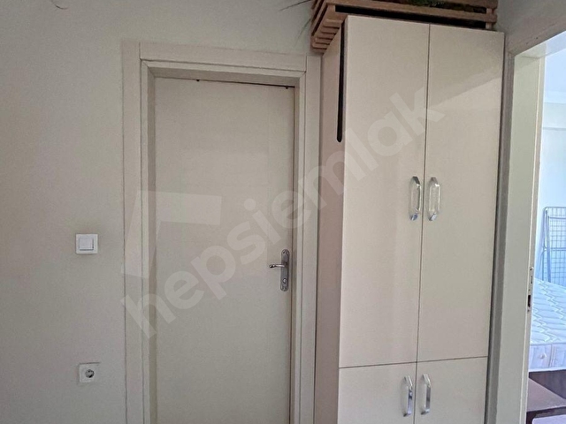 İNCİVEZDE SAKİN VE TEMİZ BİNADA EŞYALI BALKONLU 1+1 KİRALIK DAİRE - Görsel 13