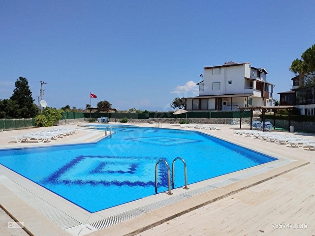 Çeşme Pırlanta Plajı havuzlu sitede 4+1 triplex müstakil bahçeli - Görsel 4