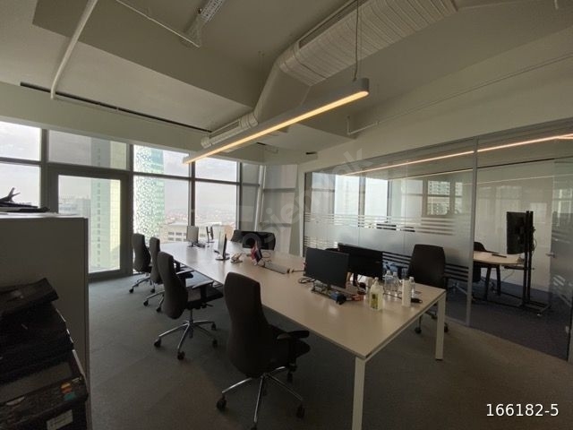 MASLAK SPİNE TOWER 1375 M2 DEKORASYONLU TAM KAT OFİS - Görsel 24