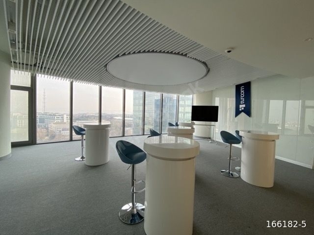 MASLAK SPİNE TOWER 1375 M2 DEKORASYONLU TAM KAT OFİS - Görsel 12