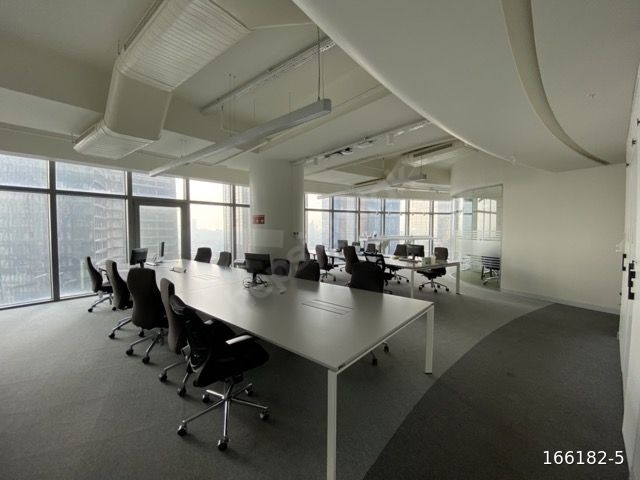 MASLAK SPİNE TOWER 1375 M2 DEKORASYONLU TAM KAT OFİS - Görsel 4