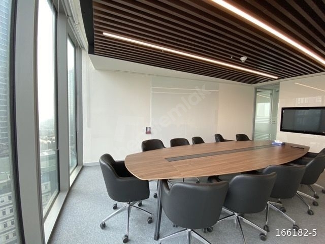 MASLAK SPİNE TOWER 1375 M2 DEKORASYONLU TAM KAT OFİS - Görsel 10