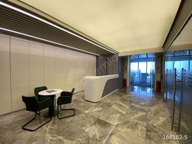 MASLAK SPİNE TOWER 1375 M2 DEKORASYONLU TAM KAT OFİS - Görsel 16