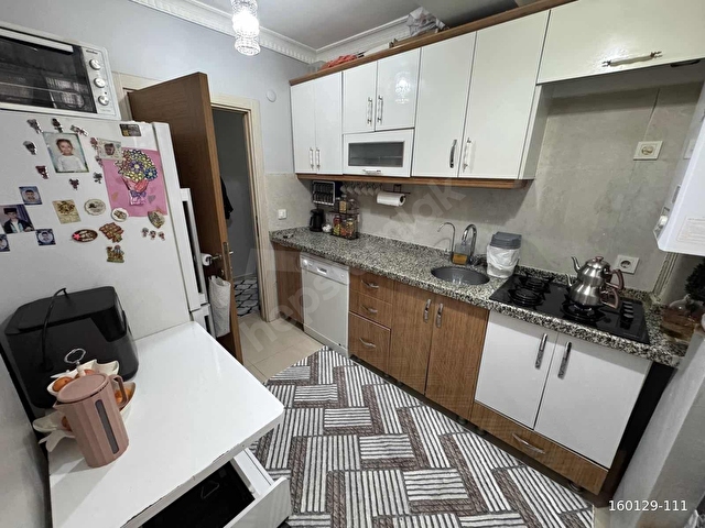 M.AKİFTE SATILIK SIĞINAKLI BÜYÜK 1+1 YÜKSEK GİRİŞ DAİRE - Görsel 23