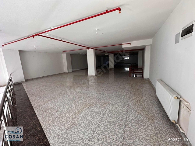 ARAÇ GİRİŞLİ 1200 M2 3 KATLI KİRALIK DÜKKAN - Görsel 19