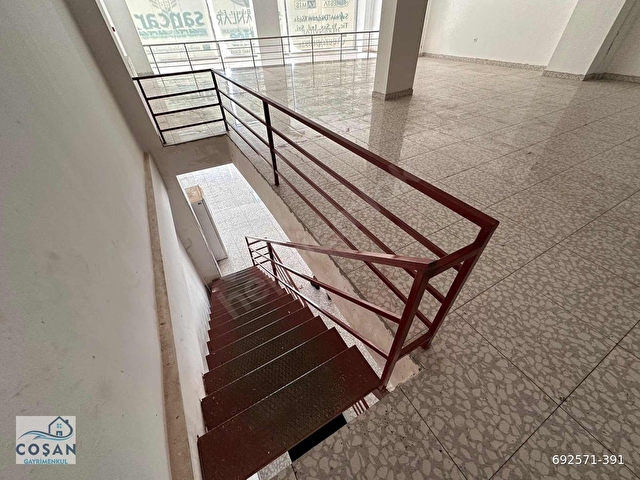 ARAÇ GİRİŞLİ 1200 M2 3 KATLI KİRALIK DÜKKAN - Görsel 26