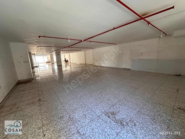 ARAÇ GİRİŞLİ 1200 M2 3 KATLI KİRALIK DÜKKAN - Görsel 11