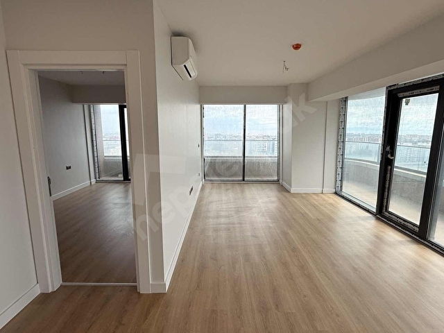AKROS İSTANBUL KÖŞE GENİŞ SATILIK 1+1 DAİRE - Görsel 14