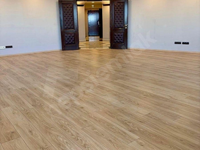 Etiler Akmerkezde 250m2 manzaralı dekorasyonyonlu prestij ofis - Görsel 7