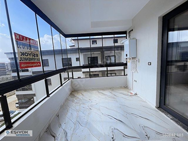 Torbalı Site İçerisinde Lüks Kiralık Daire - Görsel 19