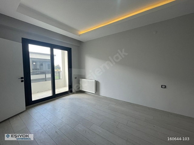 Torbalı Site İçerisinde Lüks Kiralık Daire - Görsel 6