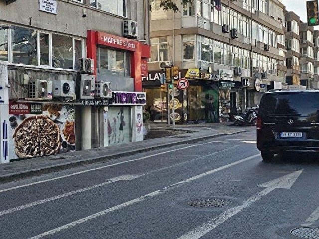 ETİLER NİSBETİYEDE KAÇIRILMAYACAK FIRSAT! CADDE ÜZERİ ÇİFT CEPHELİ TİCARİ RUHSATLI DÜKKAN - Görsel 6