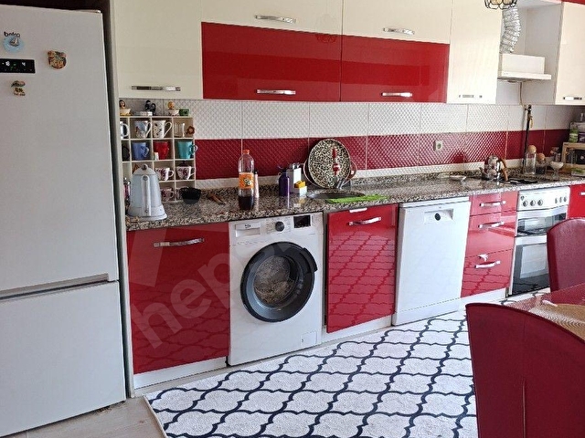 ÇÖMLEKÇİ MAH.CADDE ÜZERİNDE SATILIK 170M2 İÇİ FULL YAPILI 3+1 DAİRE - Görsel 11