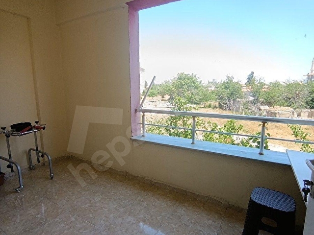 ÇÖMLEKÇİ MAH.CADDE ÜZERİNDE SATILIK 170M2 İÇİ FULL YAPILI 3+1 DAİRE - Görsel 29