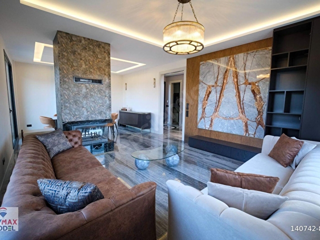 REMAX MODEL DEN GERZELE DE ÖZEL TASARIM SATILIK VİLLA