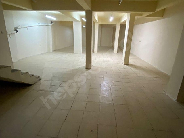 ATAY’DAN SEYİTNİZAM  KUMAŞ PİYASASINDA 130M2, WC VAR  KİRALIK BODRUM DÜKKAN. KİRA: 20.000 tl - Görsel 3