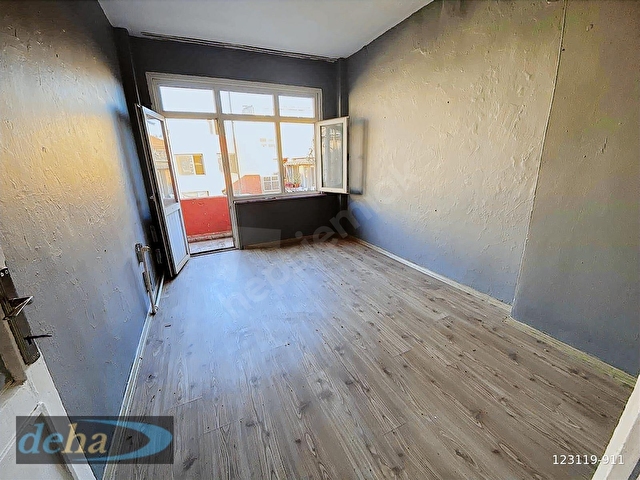 Beyazıtta Ferah Balkonlu Öğrenciye Çalışan Uygun 3+1 140 m² - Görsel 29