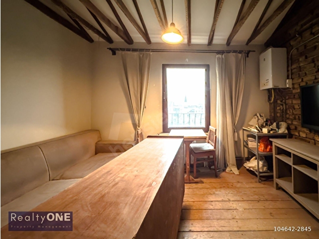 Beyoğlu Galatada 1+1 Kiralık Daire Tarihi Binada Eşyalı - Görsel 23