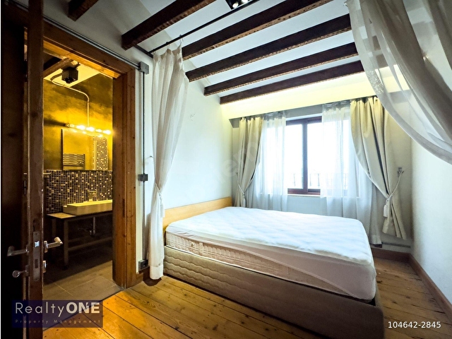 Beyoğlu Galatada 1+1 Kiralık Daire Tarihi Binada Eşyalı - Görsel 26