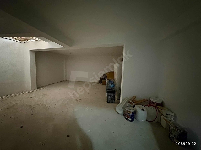 Kubilay Caddesinde Sıfır Cadde Üzeri Kiralık İş Yeri - Görsel 11