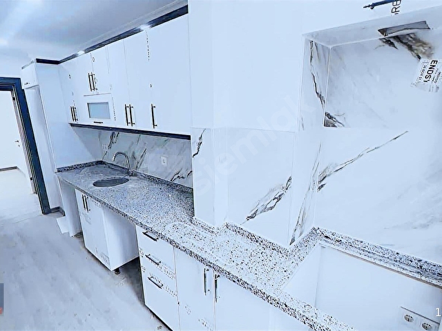 HALKALI MERKEZ MAH.ÇİĞDEM SOK 2+1 EBEVEYN BANYOLU SATILIK DAİRE - Görsel 3